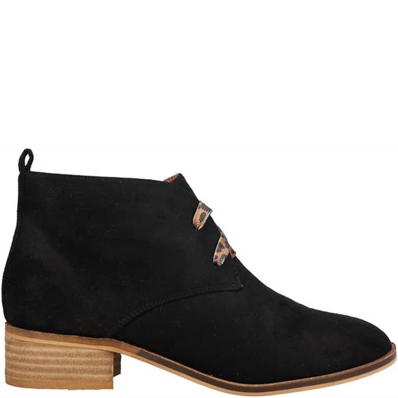 NEW CORKYS FOOTWEAR women's totes lace-up bootie in black - Picture 2 of 4